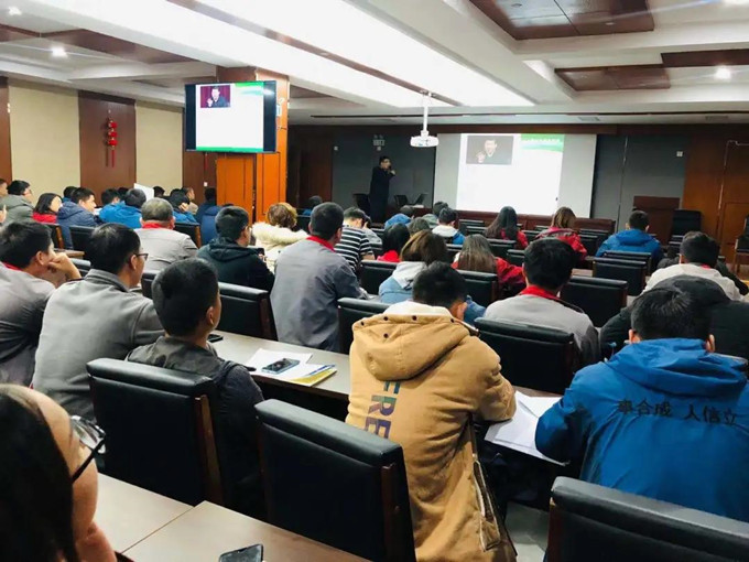 道路千萬條，安全第一條！